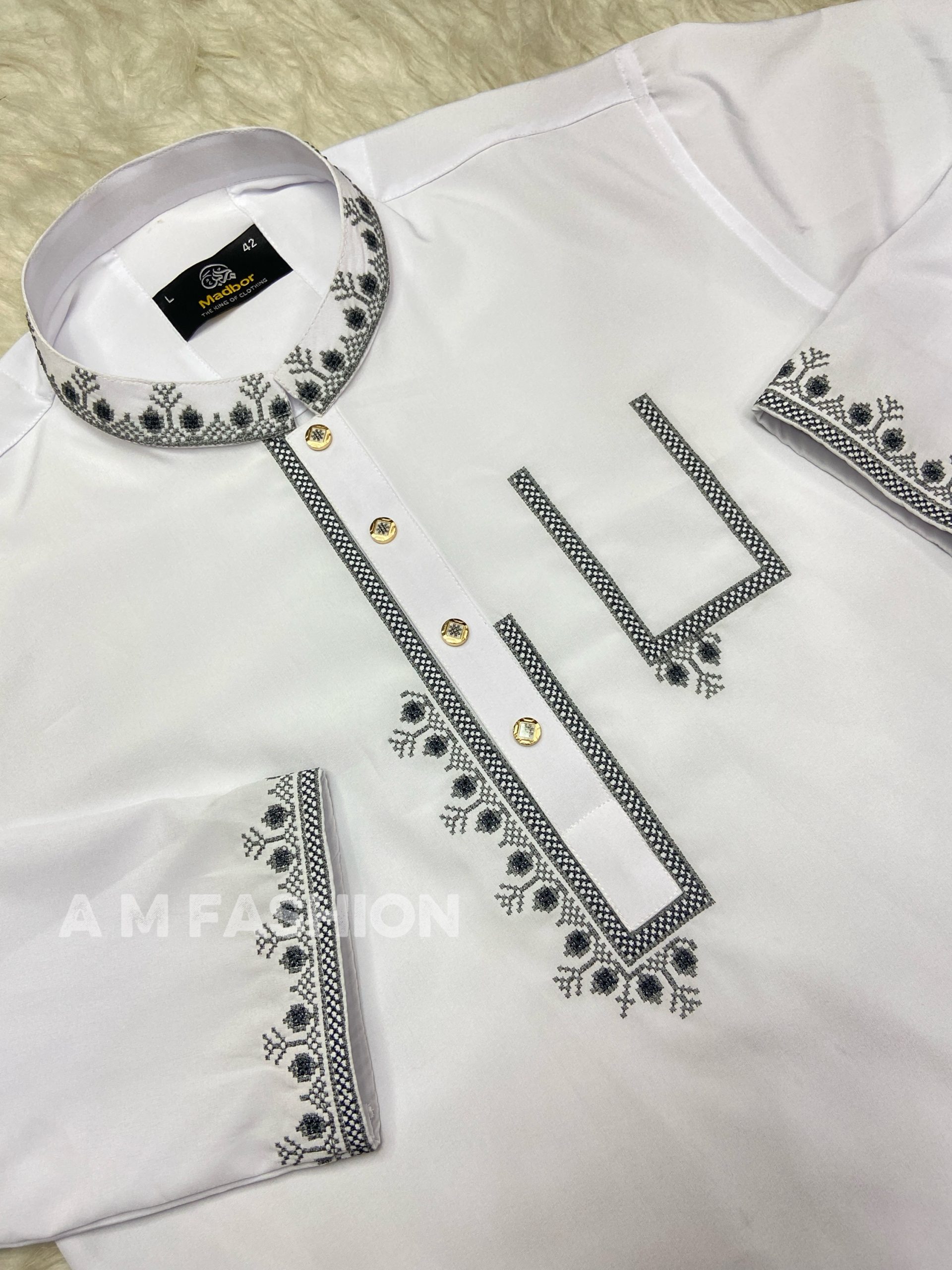 সাদা কালার পকেট ডিজাইন পাঞ্জাবি - কোড: ML-30